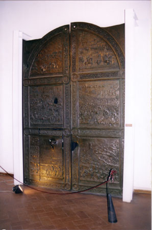 new castle door