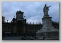 PLACE DANTE à Naples