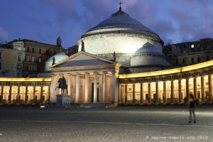 Piazza del Plebiscito, Basilica san francesco di paola