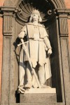 Naples, Statue de Roger le Normand
