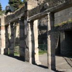 ercolano-colonnato-palestra