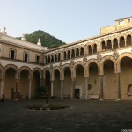 chiostro duomo salerno