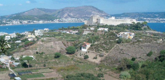 Castello aragonese di Baia